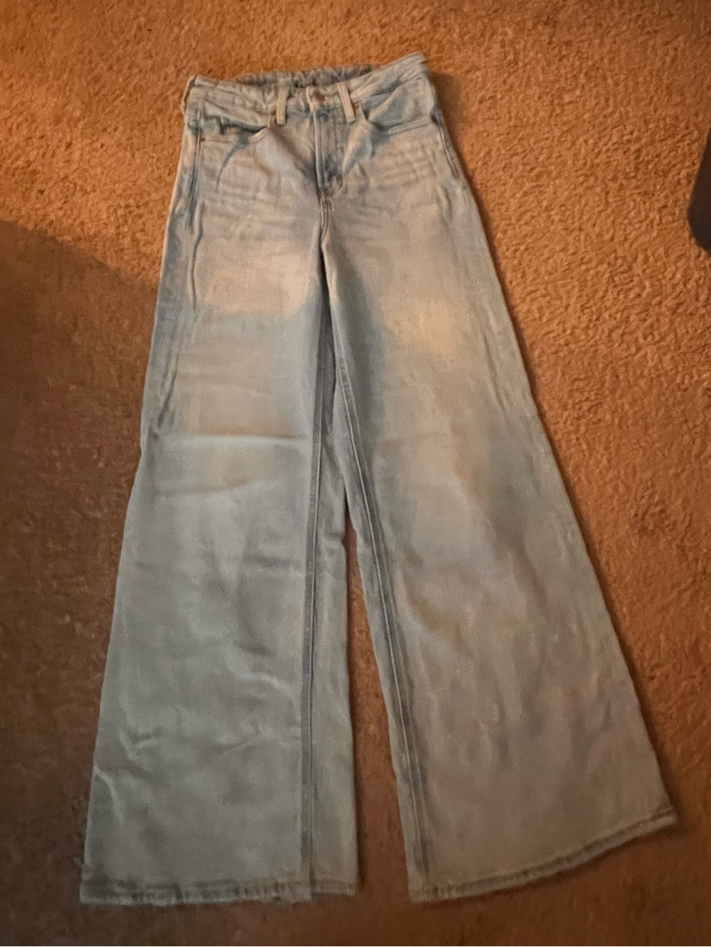 Old Navy Light Blue Wide-Leg Jeans